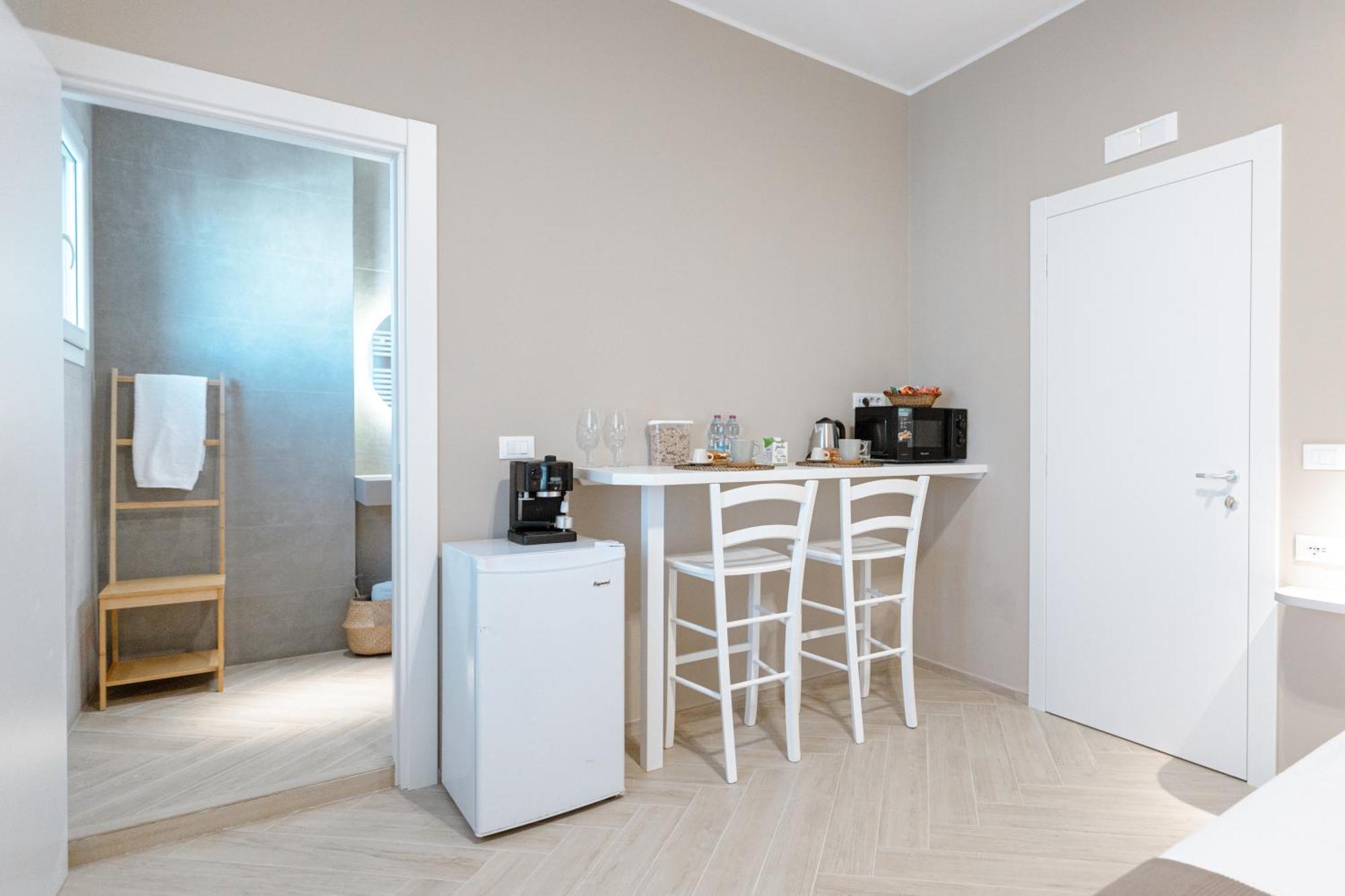 Pds Rooms Brindisi Esterno foto